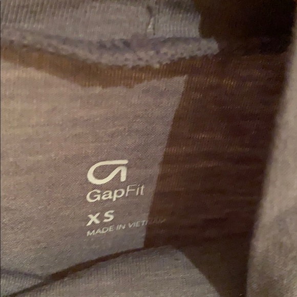 GapFit Maximal Heat Base Layer Turtleneck - Picture 5 of 6